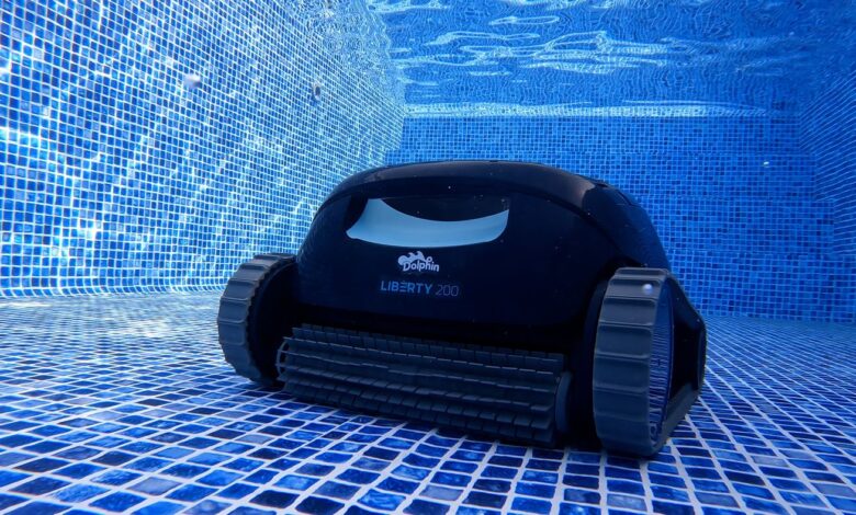 wireless pool cleaner